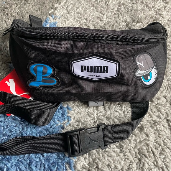 Puma Patch Sling Bag - Picture 1 of 5